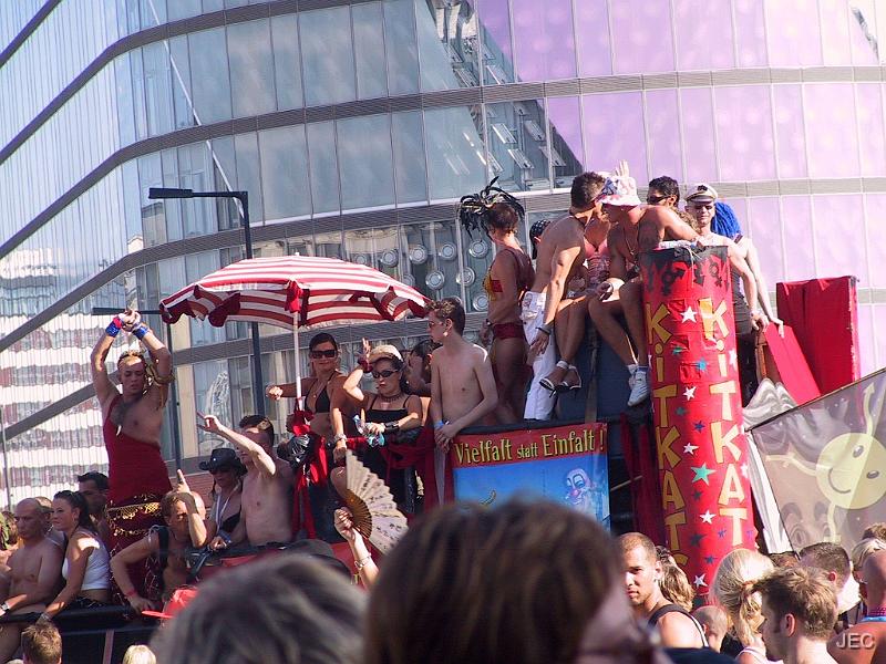 0035947.jpg - 28. Parade der Schwulen und Lesben in Berlin