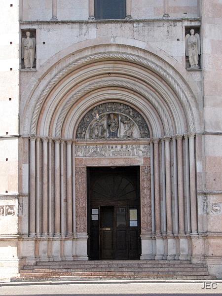 1032448_11.08.30.JPG - Parma, Dom S. Maria Assunta, Baptisterium