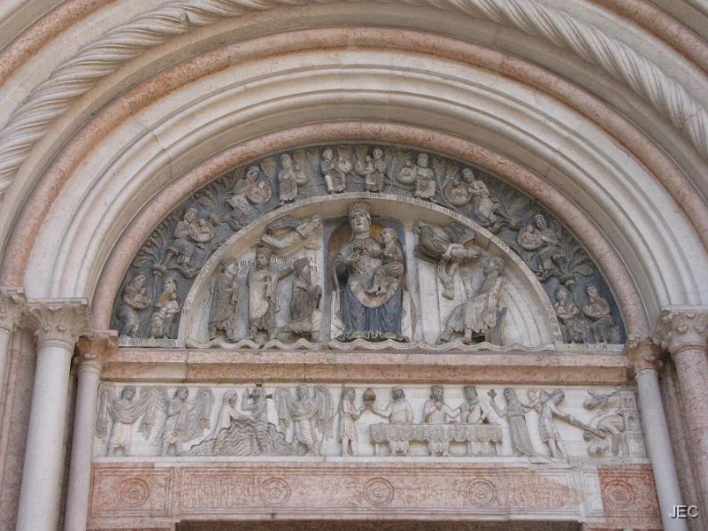 1032528_11.08.30.JPG - Parma, Dom S. Maria Assunta, Baptisterium