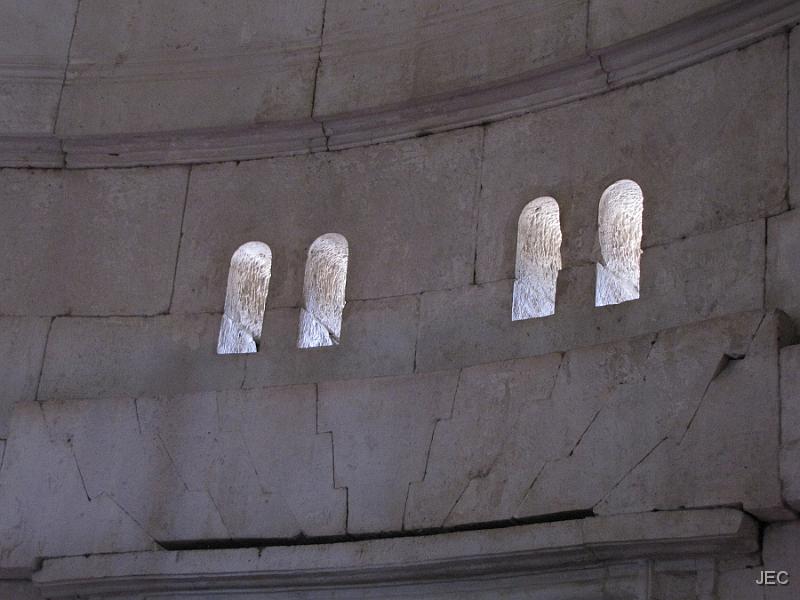 1033245_11.09.01.JPG - Ravenna - Mausoleo di Teodorico
