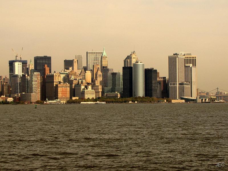 1036955_11.11.03.JPG - Liberty Island >> Manhattan